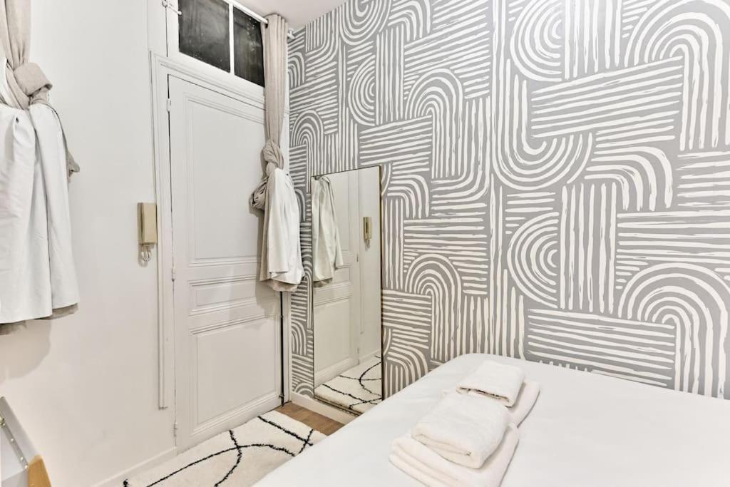 Appartement Central Proche Atelier Des Lumieres Paris Eksteriør billede